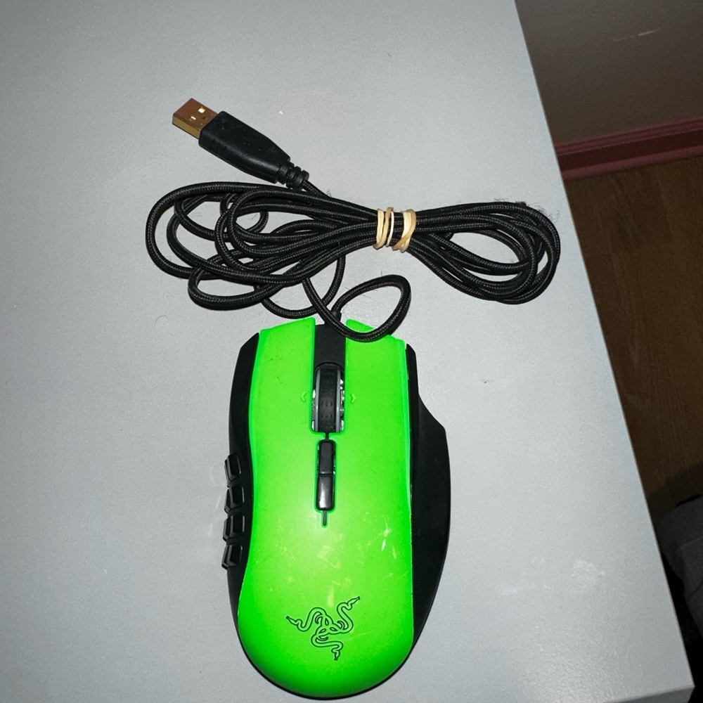 Razer Gaming Mouse - Neon Green and Black